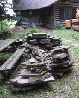 Flagstone-piled-up